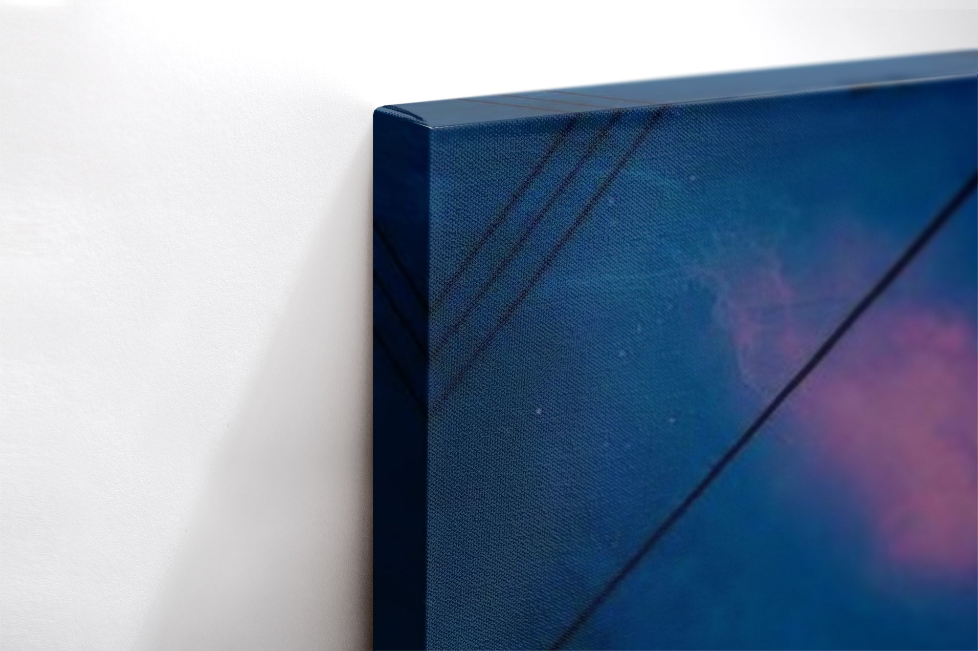 Close-up λεπτομέρεια της εκτύπωσης καμβά Upside Down Sky - Stranger Things.