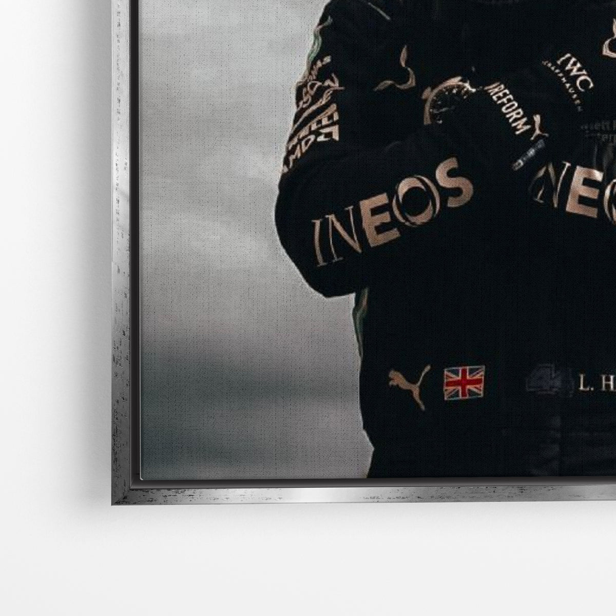 Lewis Hamilton – Racing Legend