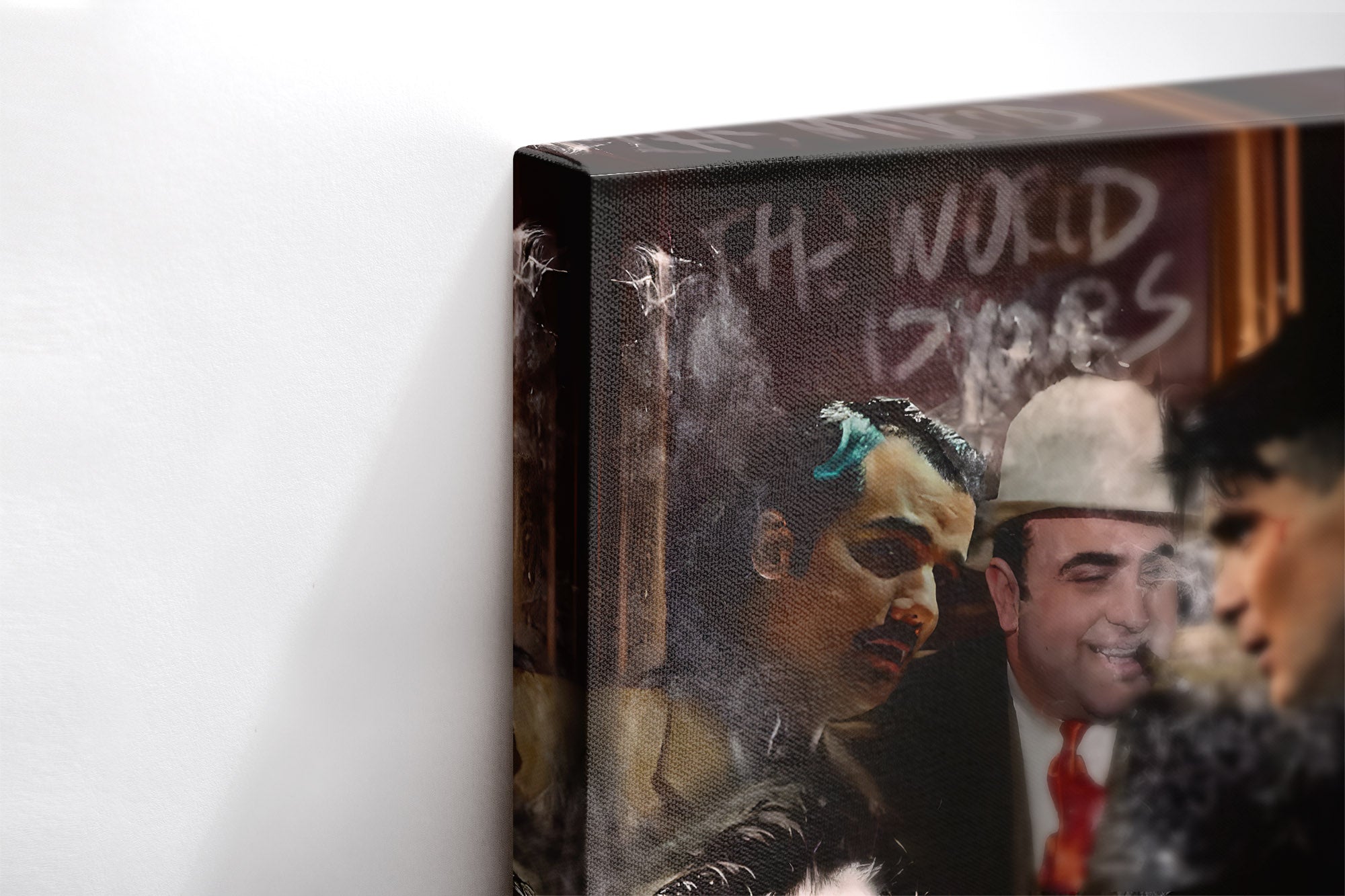 Close-up λεπτομέρεια της εκτύπωσης καμβά Legends of Power & Chaos.