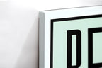 Close-up λεπτομέρεια της εκτύπωσης καμβά Bet On Yourself – Motivational Canvas.