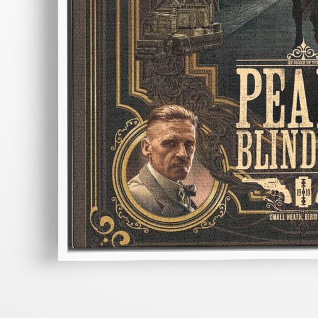 Close-up λεπτομέρεια καμβά Peaky Blinders – Legacy με λευκή κορνίζα.