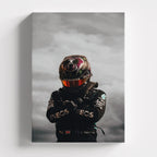 Πίνακας σε καμβά Lewis Hamilton – Racing Legend, χωρίς κορνίζα, μπροστινή όψη.