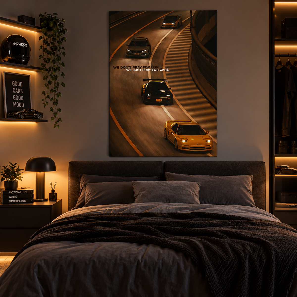 Κάθετος καμβάς με sports cars σε μοντέρνο υπνοδωμάτιο με automotive διακόσμηση και ατμοσφαιρικό φωτισμό.