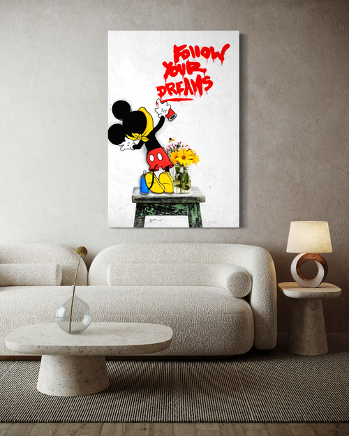 Mickey Mouse – Follow Your Dreams