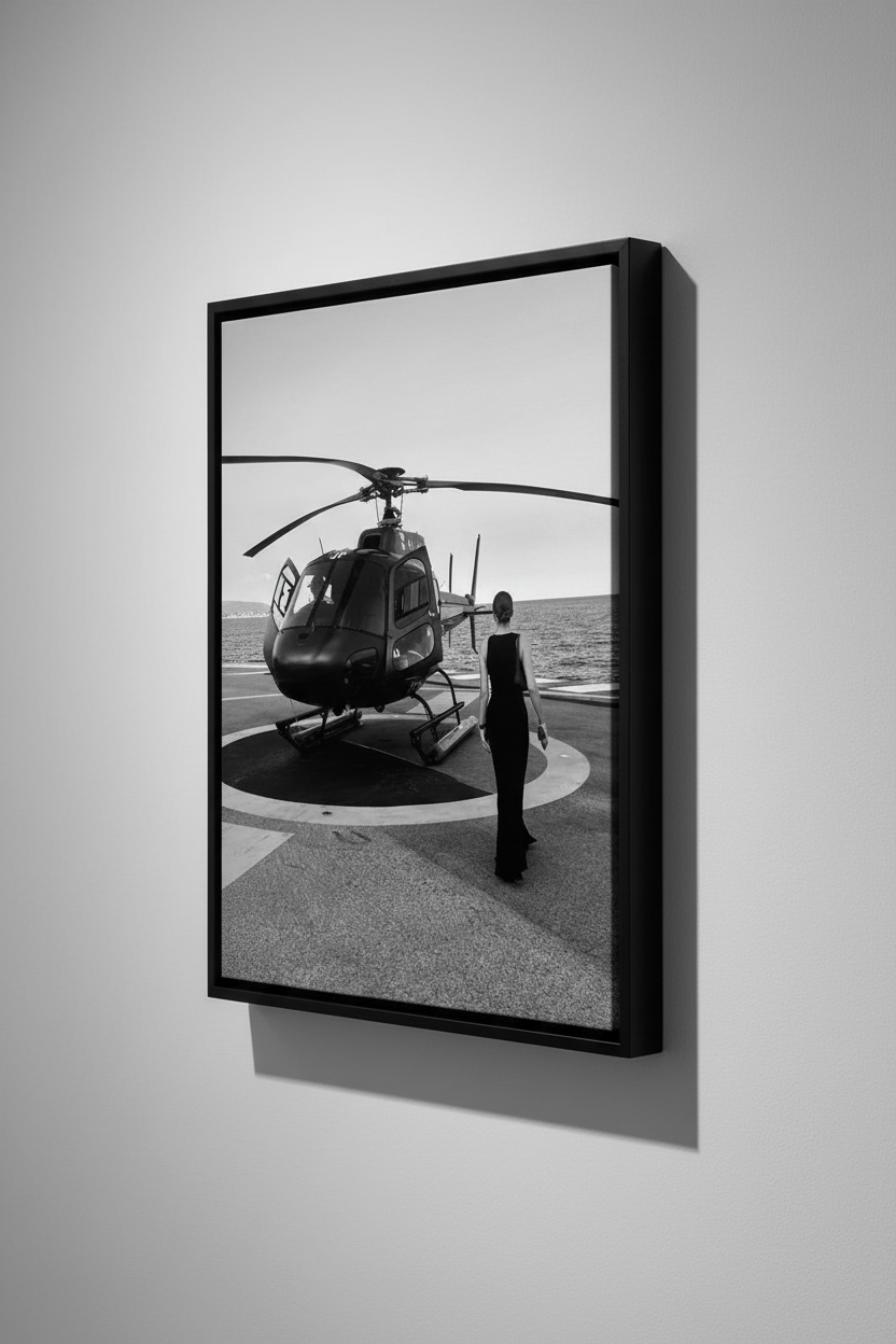 Helicopter Luxury Canvas με Μαύρη Κορνίζα