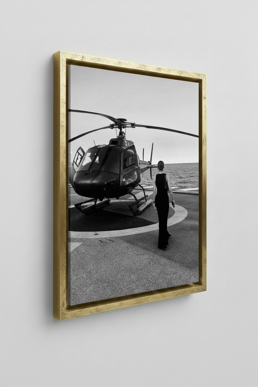 Helicopter Luxury Canvas με Χρυσή Κορνίζα